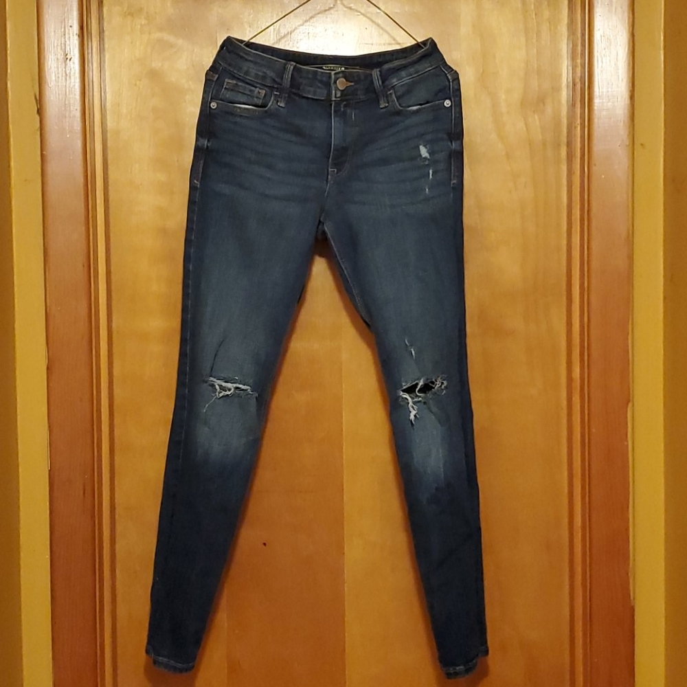 OLD NAVY SKINNY JEANS
